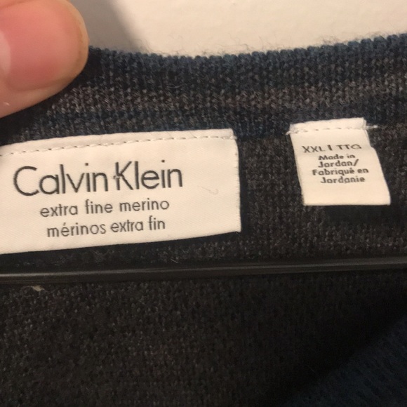 Calvin Klein extra fine metino wool sweater dark blue with brown interior - Picture 3 of 6